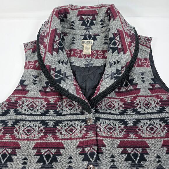 Duluth Trading Women's Sz 2XL Aztec Festivest Sherpa Collar Vest Quilt Lining - Picture 3 of 13